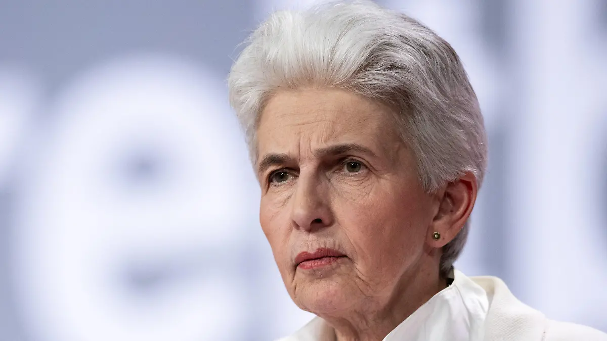 27.04.2024, Berlin: Marie-Agnes Strack-Zimmermann, FDP-Spitzenkandidatin zur Europawahl, nimmt am 75. Ordentlichen Bundesparteitag der FDP teil. (zu dpa: «Kein Bruch: FDP will Ampel-Kurs aber ganz auf Wirtschaftswende trimmen») Foto: Hannes P Albert/dpa +++ dpa-Bildfunk +++