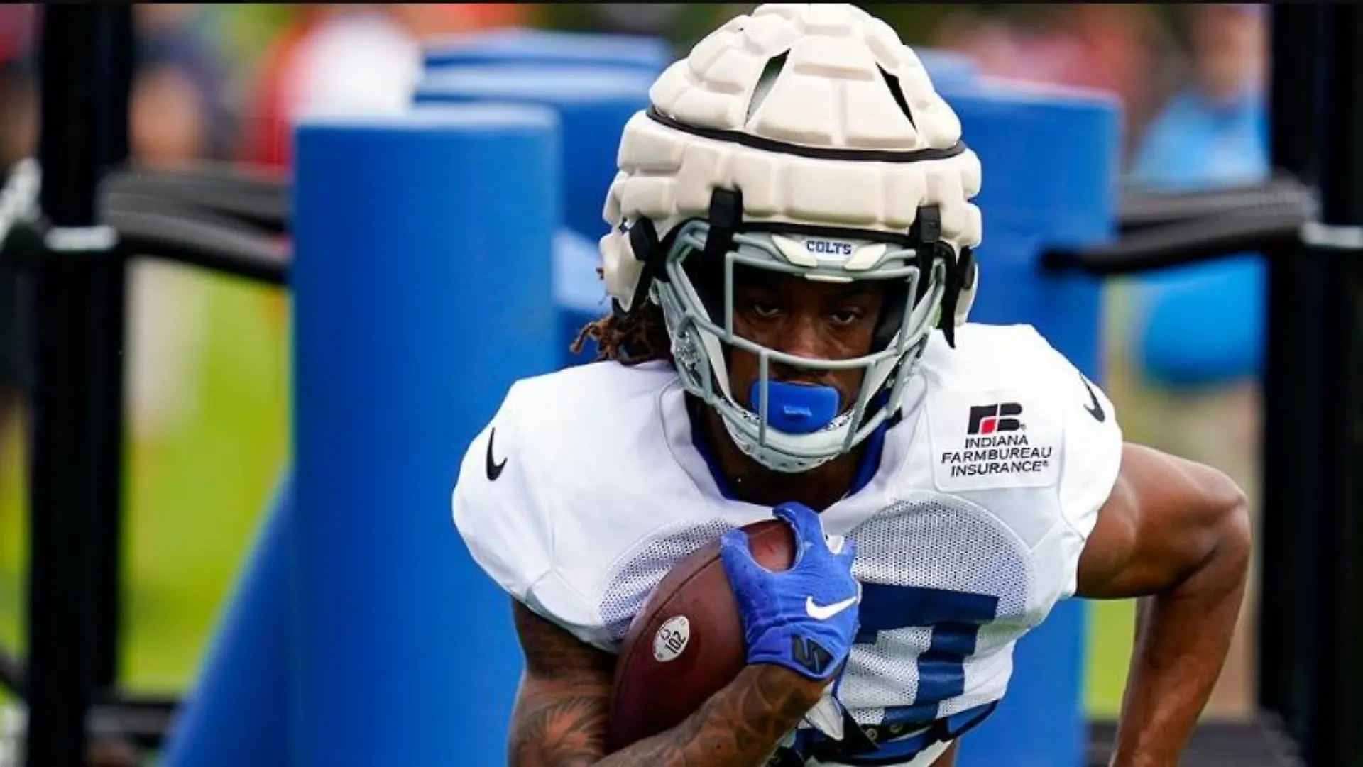 Dieser Mega-Helm soll die NFL-Stars vor Kopfverletzungen schützen