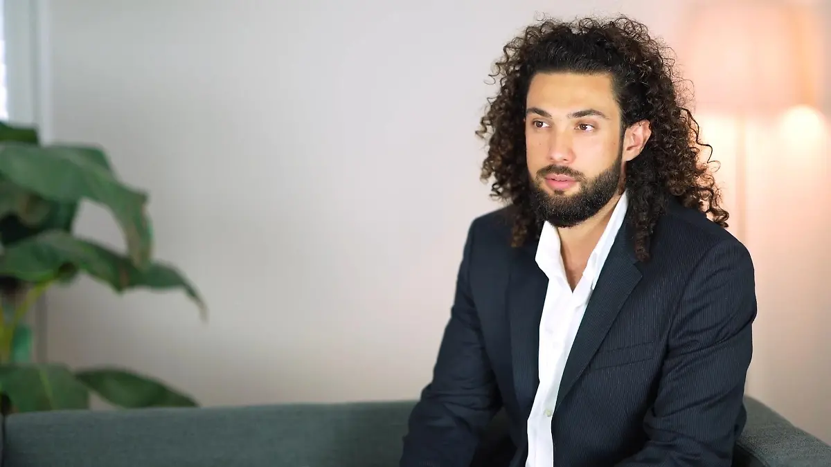 Zeyin Aly lässt seine Zeit bei GZSZ Revue passieren Der Schauspieler verabschiedet sich