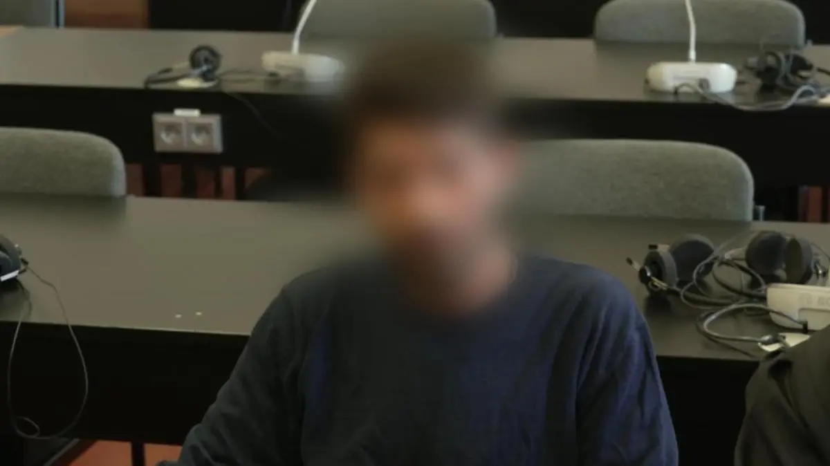 Der Angeklagte Salman E. beim Prozessauftakt.