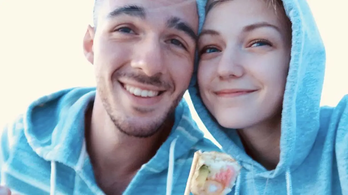 September 20, 2021, Sarasota, Florida, USA: In a photo provided by the , missing GABBY PETITO, 22, right, vanished while on a cross-country trip in a converted camper van with her boyfriend, BRIAN LAUNDRIE. Laundrie is a person of interest in the disappearance of his girlfriend, Gabby Petito. Sarasota USA PUBLICATIONxINxGERxSUIxAUTxONLY - ZUMA 20210918_new_z03_007 Copyright: xNorthxPortxPolicexDepartmentx 