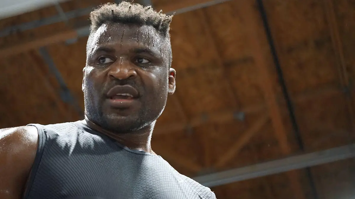 Francis Ngannou trauert um seinen Sohn.