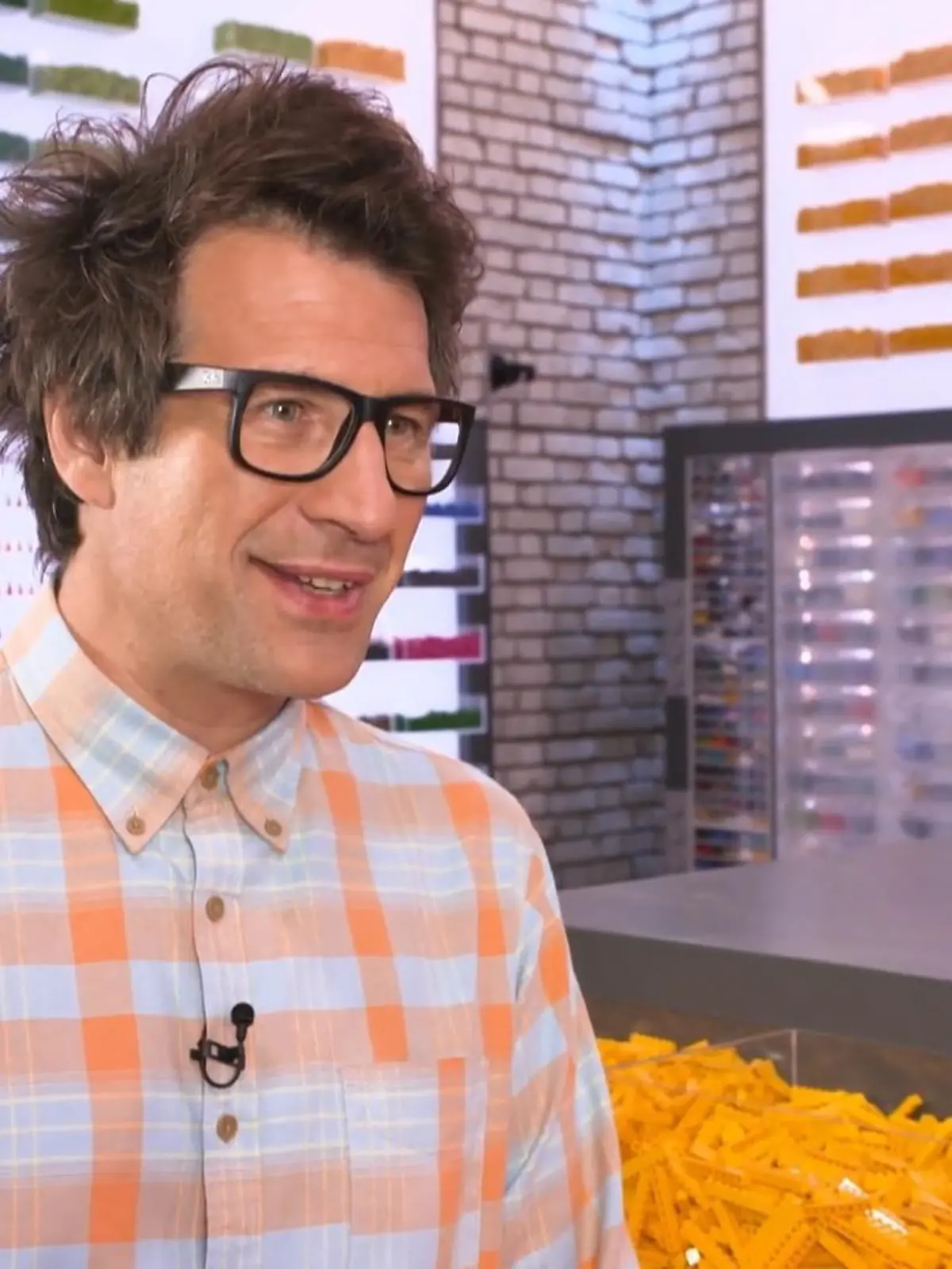Daniel Hartwich präsentiert ab Freitag, den 12. August 2022 wieder "LEGO Masters".