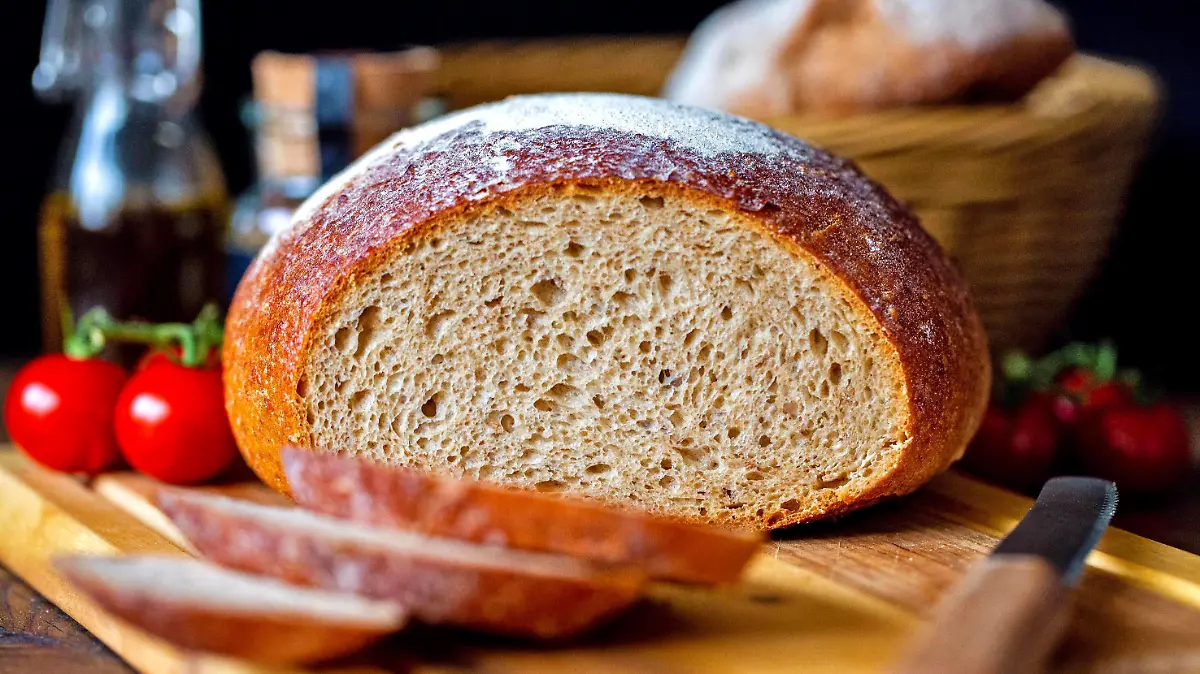 27.03.2022, Brot und Bäckereierzeugnisse wird durch den Ukraine-Krieg bald teurer werden, aufgrund fehlender Weizen-Ernte in der Ukriane 27.03.2022, Brot wird teurer 27.03.2022, Brot wird teurer *** 27 03 2022, Bread and bakery products will soon become more expensive due to Ukraine war, due to lack of wheat harvest in the Ukriane 27 03 2022, Bread will become more expensive 27 03 2022, Bread will become more expensive