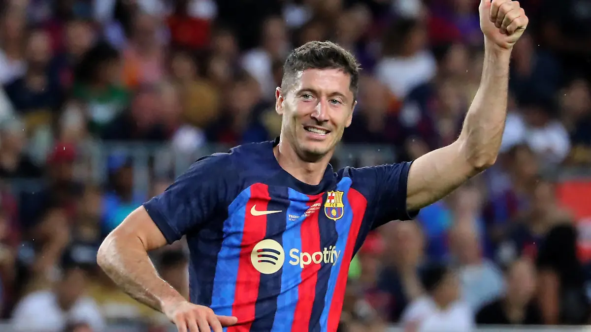 FC Barcelona, Barca v Pumas UNAM - Joan Gamper Trophy Robert Lewandowski during the match between FC Barcelona and Pumas UNAM, corresponding to the Joan Gamper tropphy, played at the Spotify Camp Nou, in Barcelona, on 07th August 2022. -- Barcelona Barcelona Spain PUBLICATIONxNOTxINxFRA Copyright: xUrbanandsportx originalFilename:urbanandsport-fcbarcel220807_npLFR.jpg