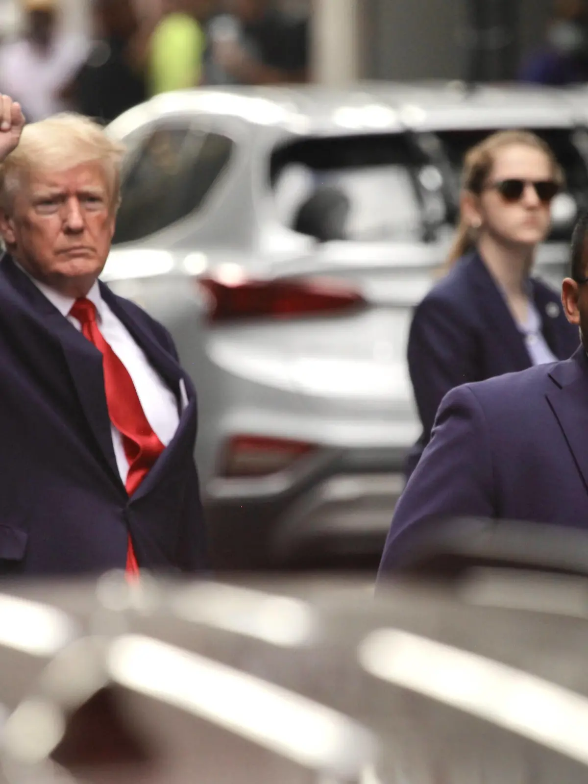 News Bilder des Tages Former President of the United States of America Donald Trump leaves Trump Tower in New York. His residence at Mar-a-Lago was raided by the FBI in the state of Florida. Where: New York, United States When: 10 Aug 2022 Credit: Niyi Fote/TheNews2/Cover Images PUBLICATIONxNOTxINxUKxFRA Copyright: xNiyixFotex 51864800