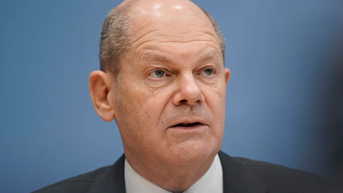 News Themen der Woche KW45 News Bilder des Tages Bundespressekonferenz zum Thema Steuerschaetzung Aktuell,11.11.2021,Berlin,Geschaeftsfuehrender Bundesminister fuer Finanzen Olaf Scholz im Portrait bei der Bundespressekonferenz zum Thema Steuerschaetzung Berlin Berlin Deutschland *** Federal Press Conference on Tax Estimates Current,11 11 2021,Berlin,Managing Federal Minister of Finance Olaf Scholz in portrait at the Federal Press Conference on Tax Estimates Berlin Berlin Germany