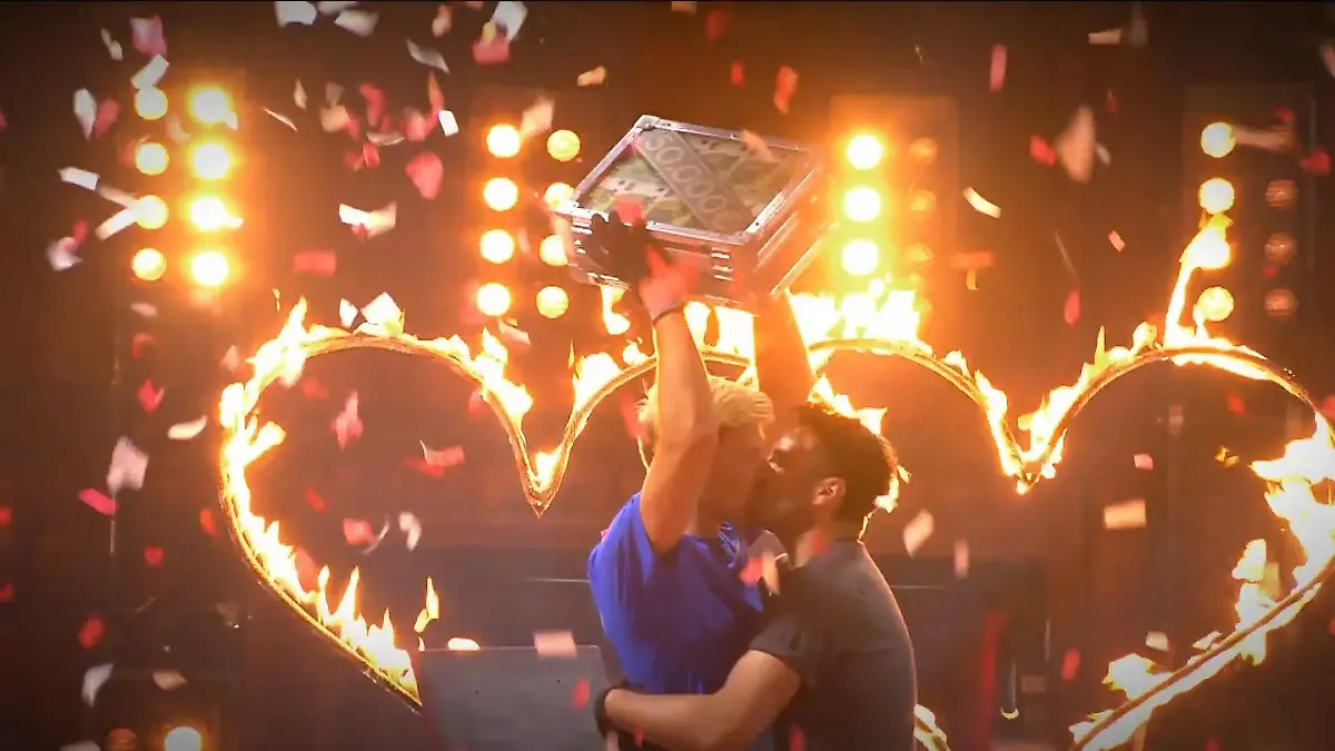Dominik & Lars sind "DAS Promipaar 2021"! So sehen Sommerhaus-Sieger aus!