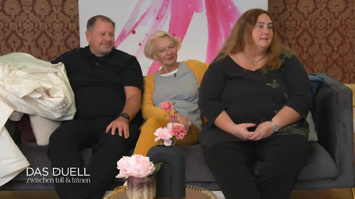 Braut hat ein Kleid mit dabei Negativ-Beispiel