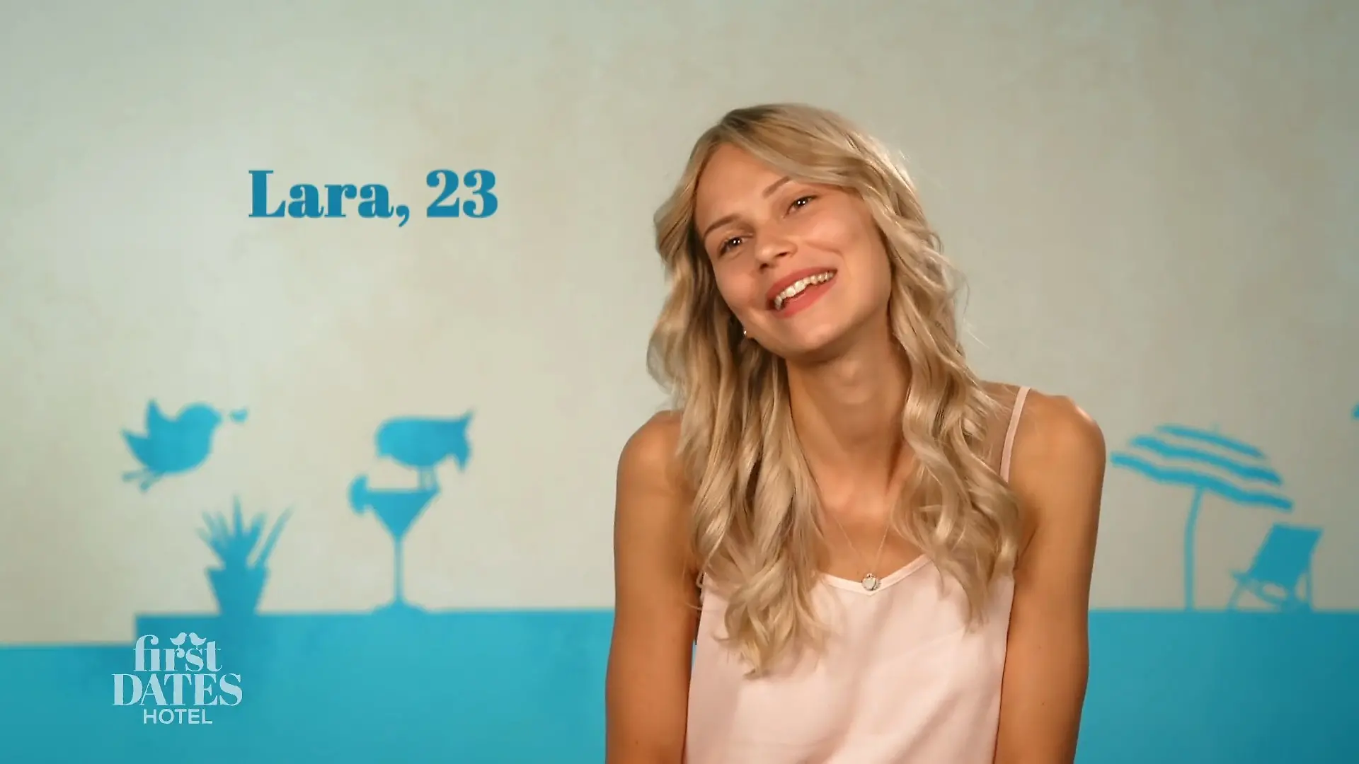 Wird die 23-jährige Lara hier die große Liebe kennenlernen? Lara kommt an