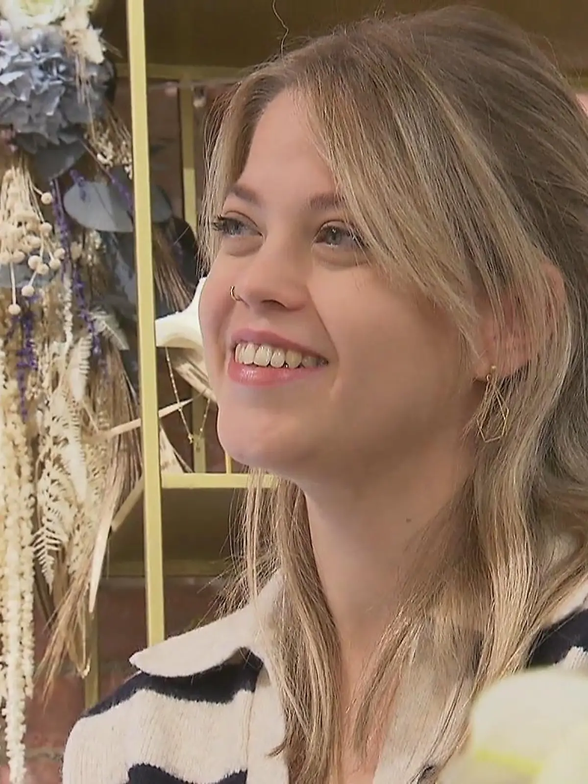 Bild zu: "Braut Shaniva ist perfekt vorbereitet"