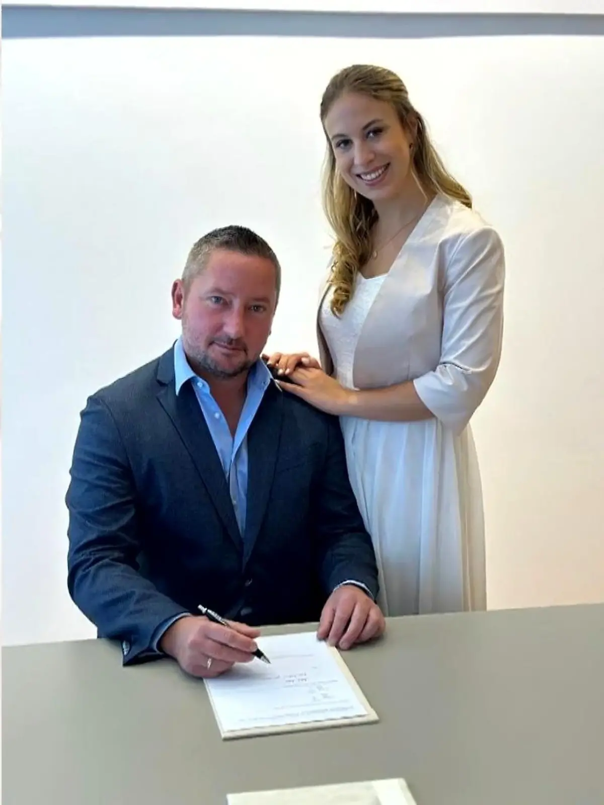 Bild zu: "Braut Lisa wollte eigentlich gar nicht heiraten..."