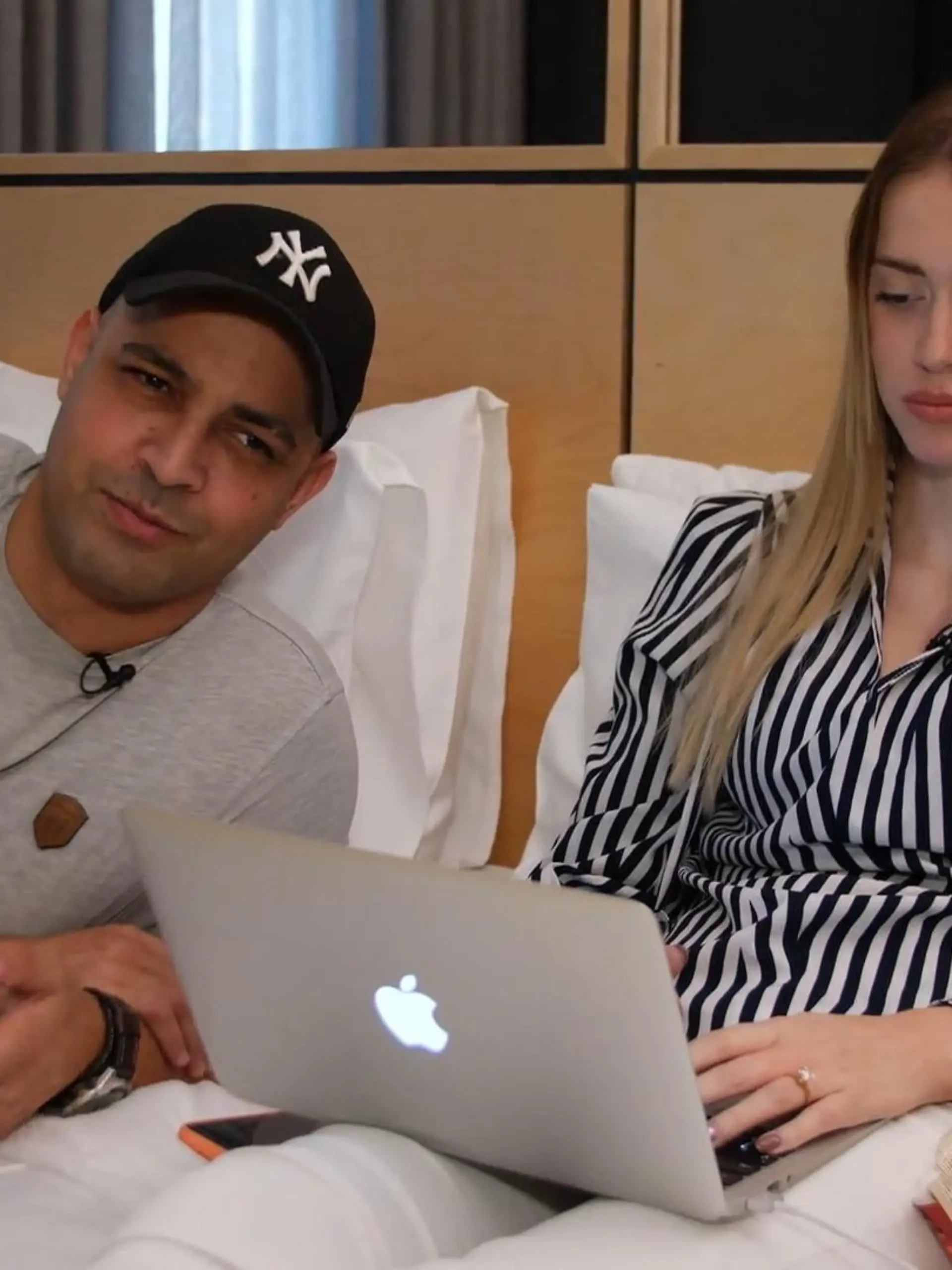 Bild zu: "Josy und Sammy sind immer noch nicht verheiratet"