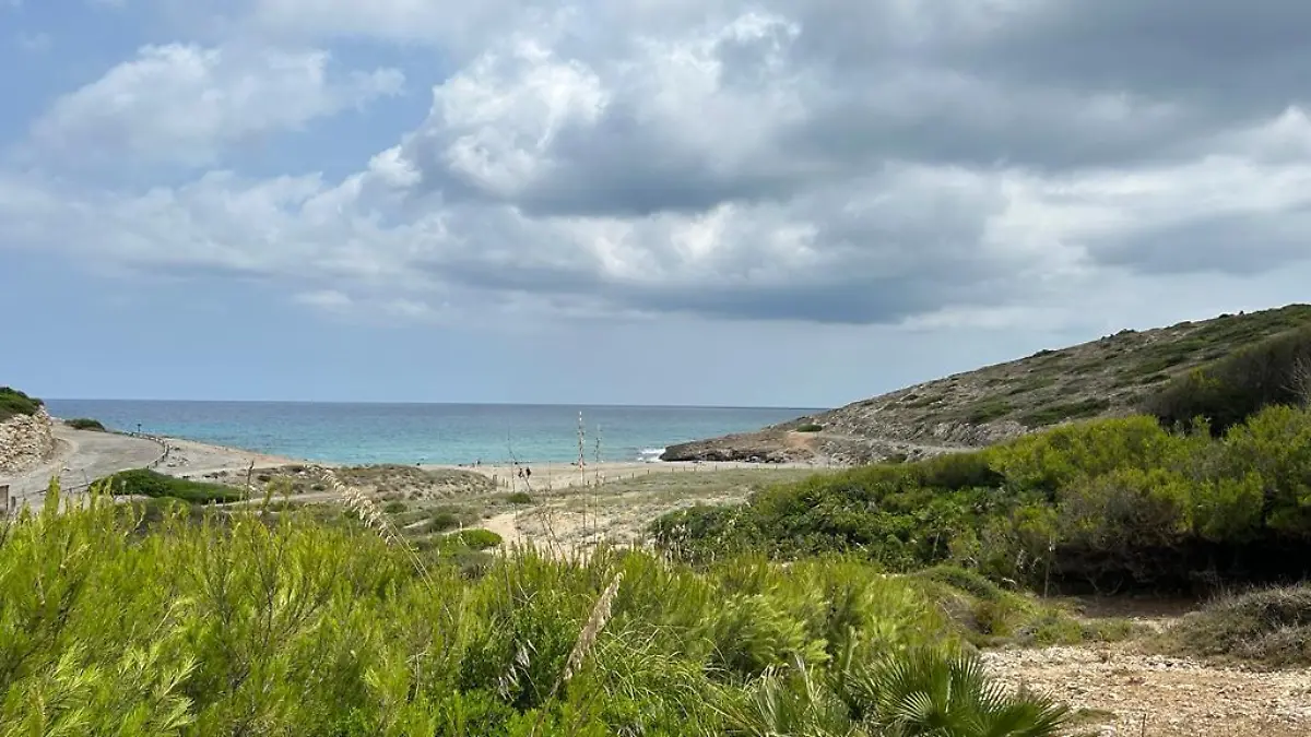 Cala Mitjana