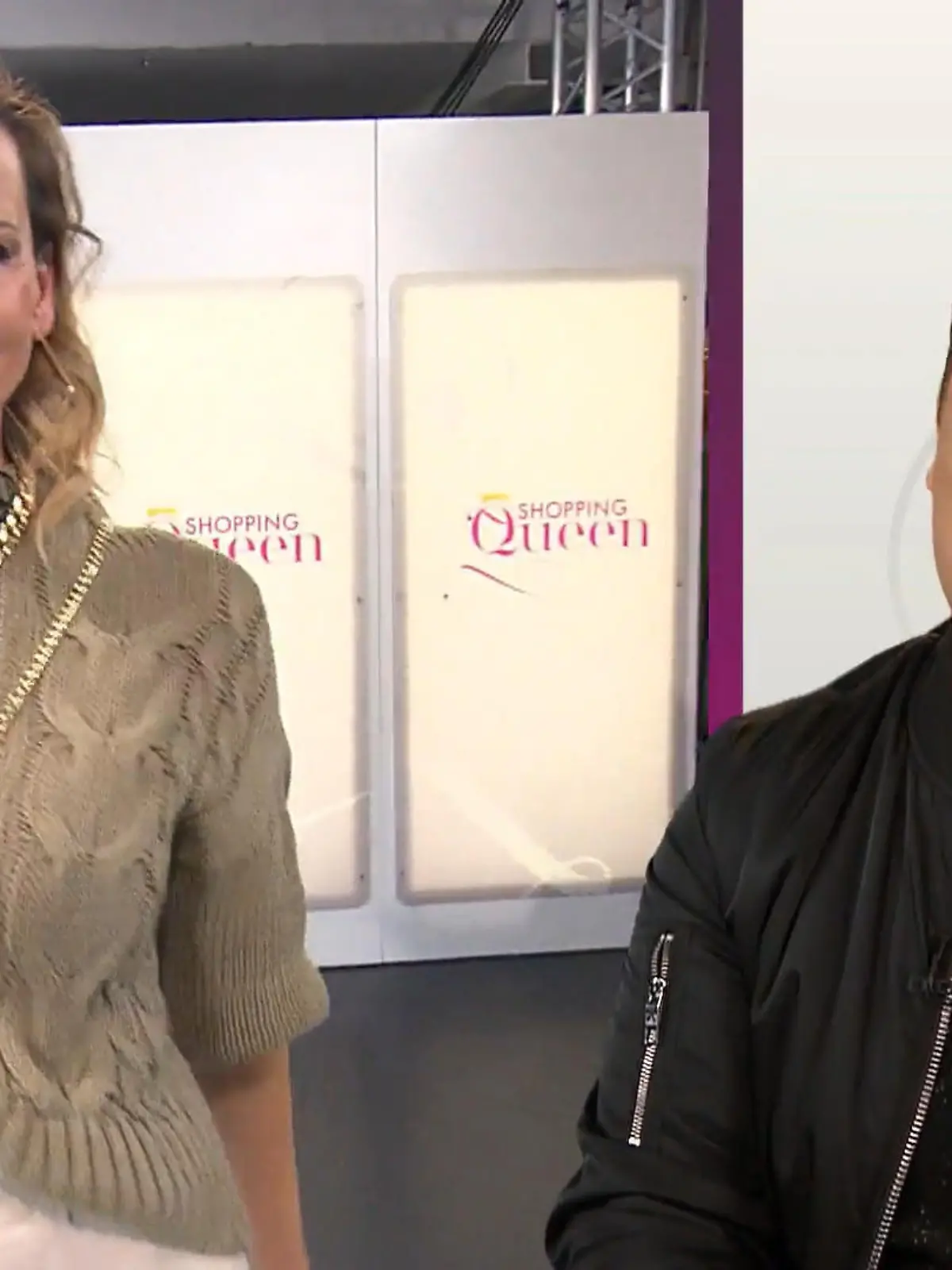 Bild zu: "Despinas Tasche gefällt Guido nicht"