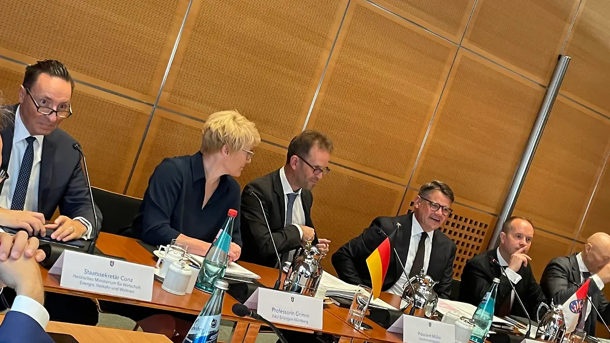 Hessischer Gasgipfel in der Staatskanzlei