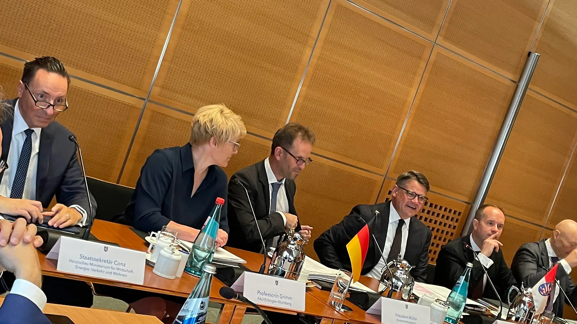 Hessischer Gasgipfel in der Staatskanzlei