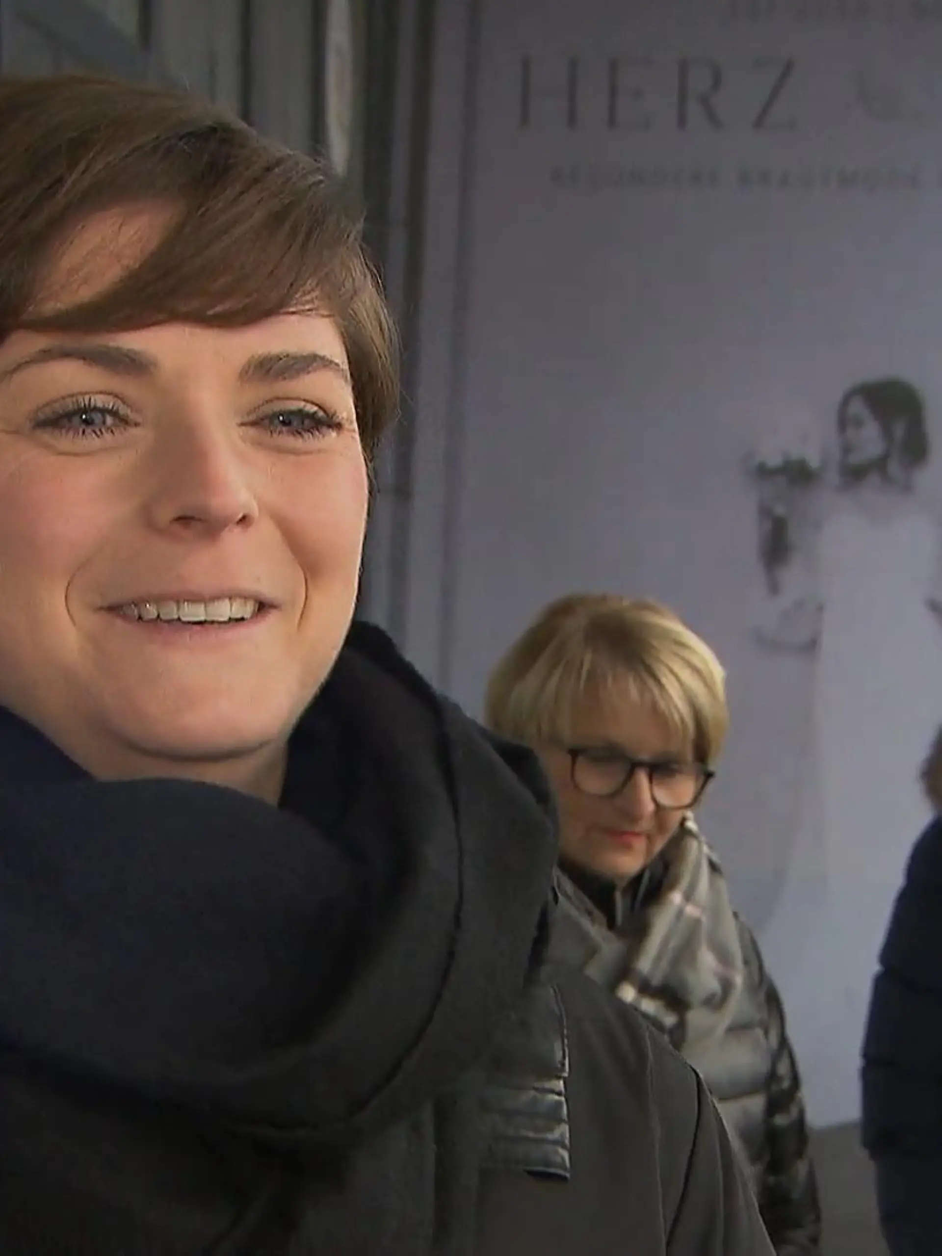 Bild zu: "Katja will ihre weibliche Seite zeigen"