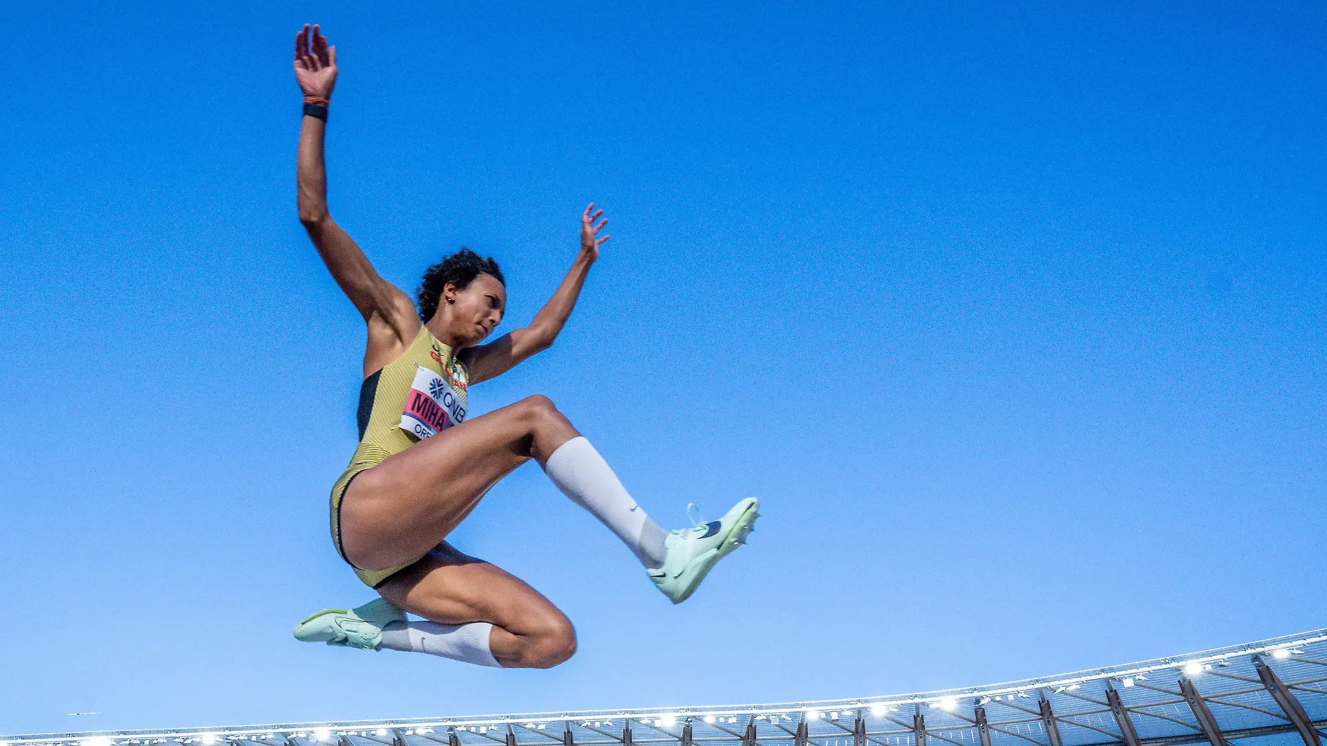 ARCHIV - 25.07.2022, USA, Eugene: Leichtathletik: Weltmeisterschaft, Weitsprung, Frauen, Finale. Malaika Mihambo (LG Kurpfalz) aus Deutschland in Aktion. Sie zählt zu den großen Stars der European Championships vom 11. bis 21. August in München. (zu dpa "Weitsprung-Olympiasiegerin Mihambo: «Sport ist mehr als nur Fußball") Foto: Michael Kappeler/dpa +++ dpa-Bildfunk +++