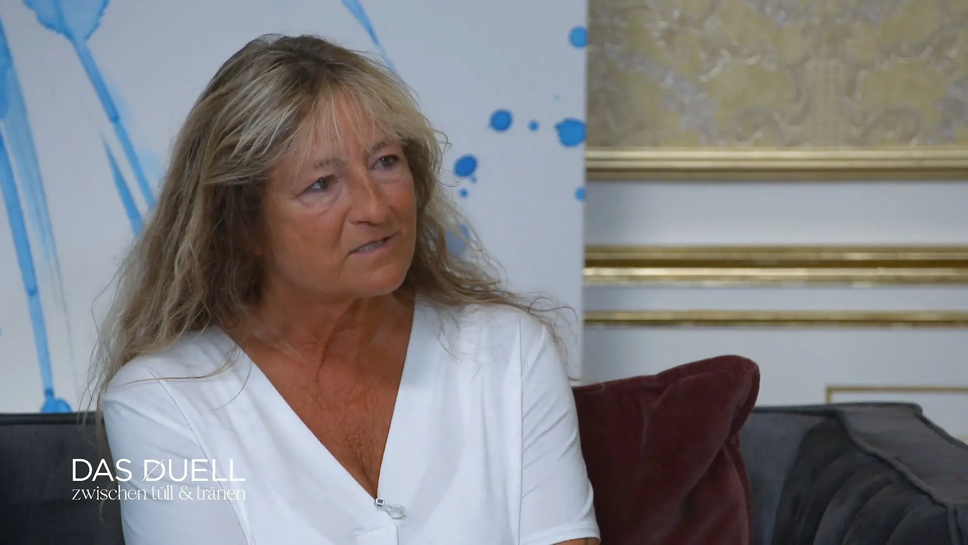 Susanne wünscht sich ein schlichtes Brautkleid Mit Schlitz