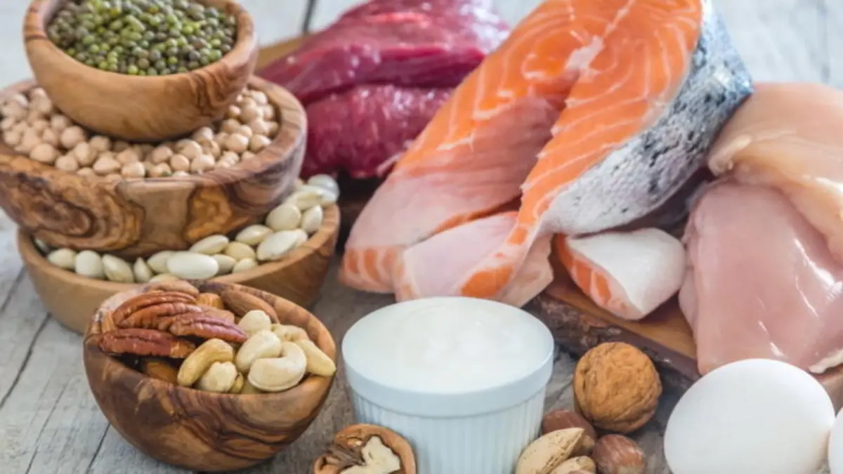 Diese 10 Lebensmittel stoppen den Hunger Lachs, Linsen & Co.