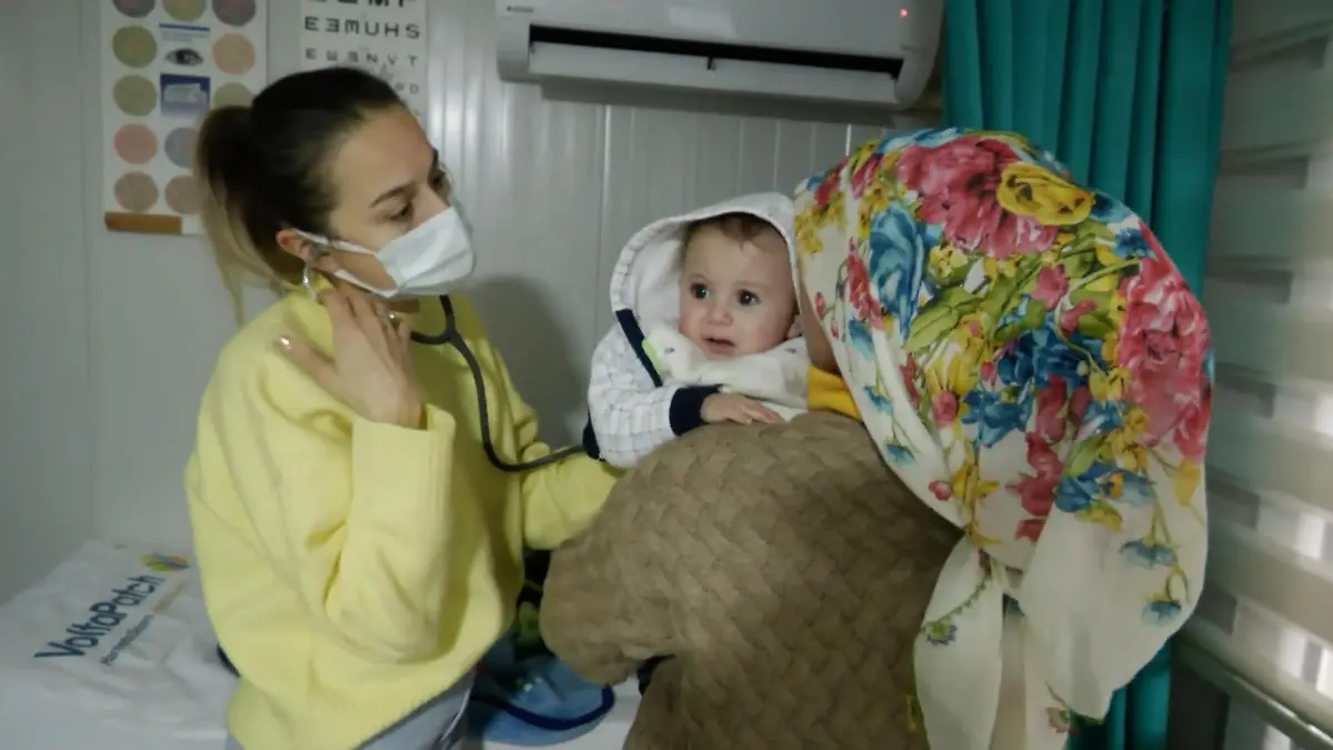 Im Erdbebengebiet: Unsere Hilfe kommt an! Familien-Gesundheitszentrum und mehr