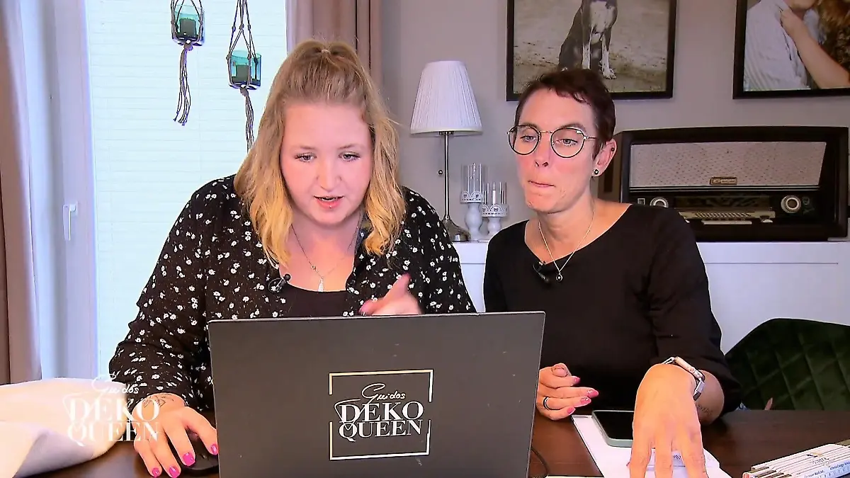 Planung und Online-Shopping fürs Schlafzimmer Eine Stunde Zeit