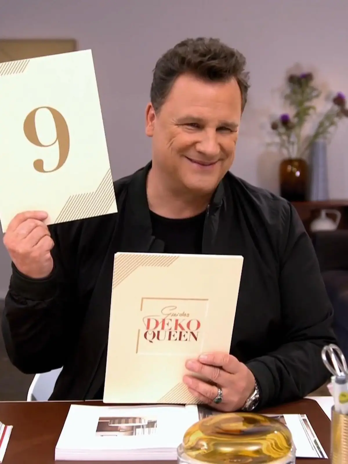 Bild zu: "Er ist begeistert von der Leistung in der Glas-Woche"