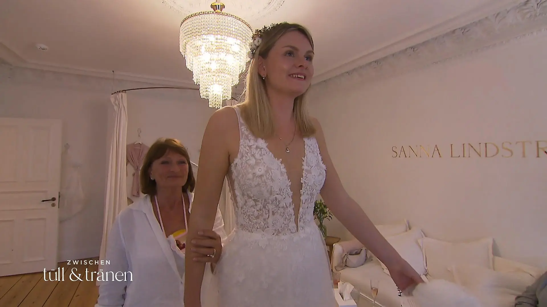 Lisa mag ganz unterschiedliche Stile Welches Kleid wirds?