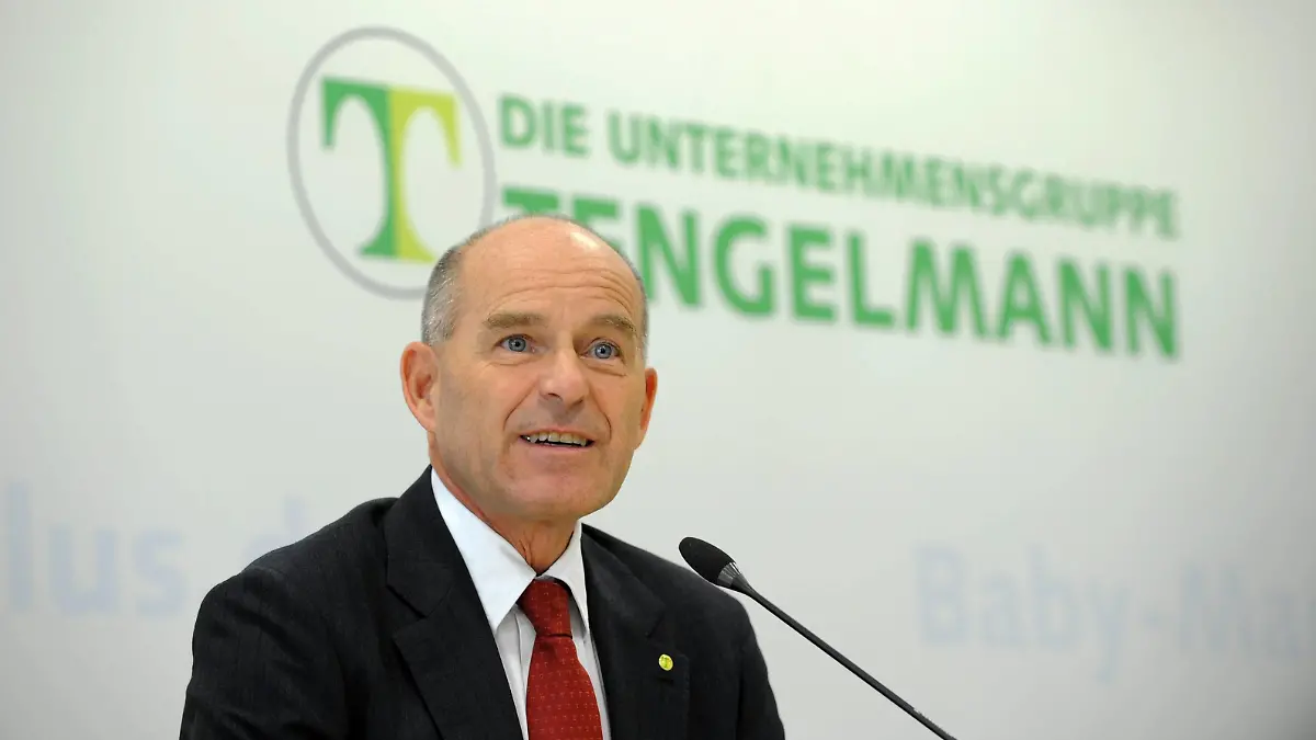 Deutschland, Muehlheim an der Ruhr, 07.07.2016 Karl-Erivan W. HAUB, Geschaeftsfuehrer und persoenlich haftender Gesellschafter der Unternehmungsgruppe Tengelmann, waehrend der Pressekonferenz Bilanz-Pressekonferenz der Unternehmensgruppe Tengelmann