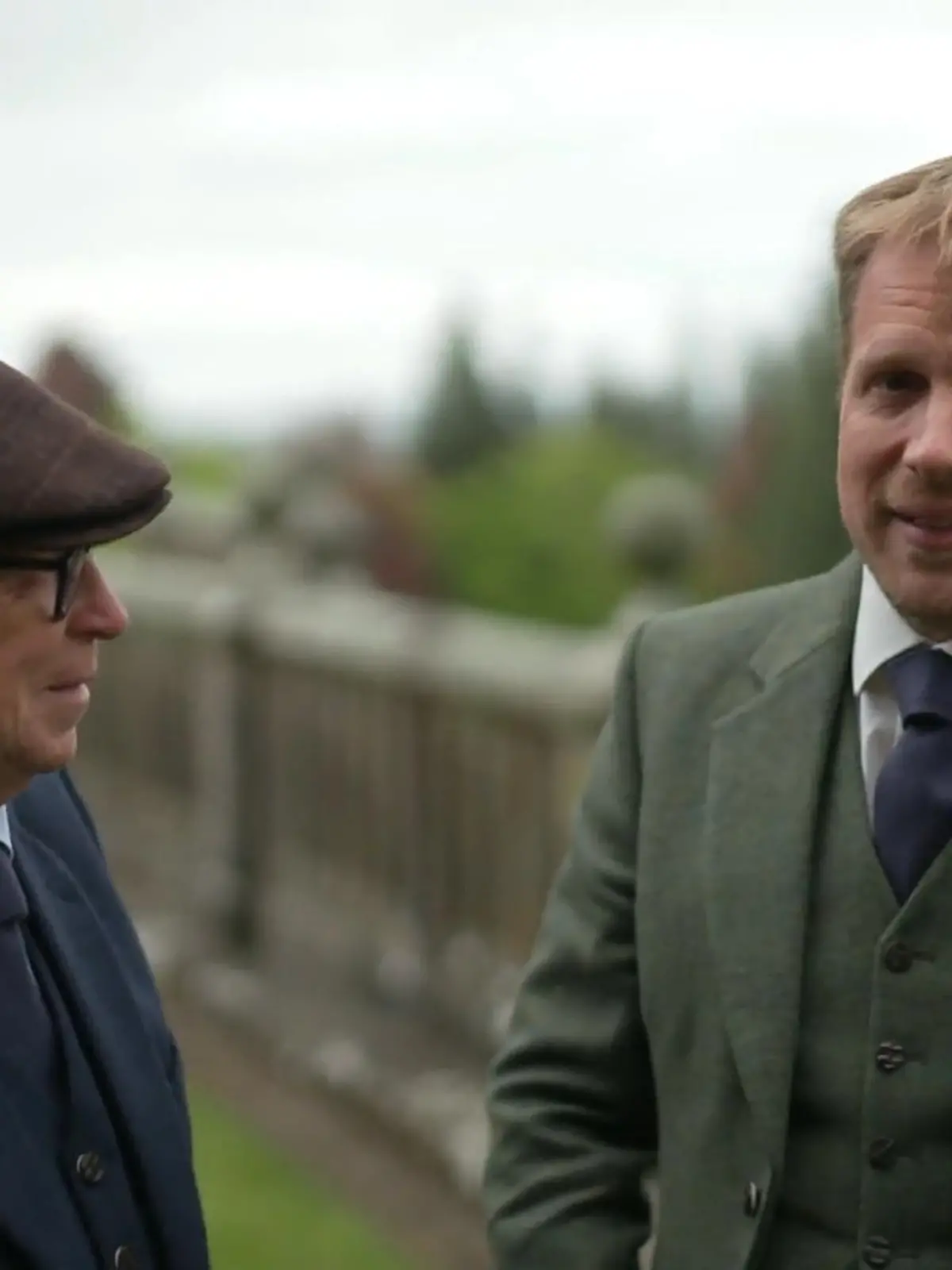Gerd und sein Sohn Oliver Pocher erkunden England