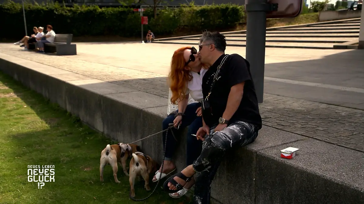 Bei einer Verkehrskontrolle fand Chico die Liebe Polizistin Candice