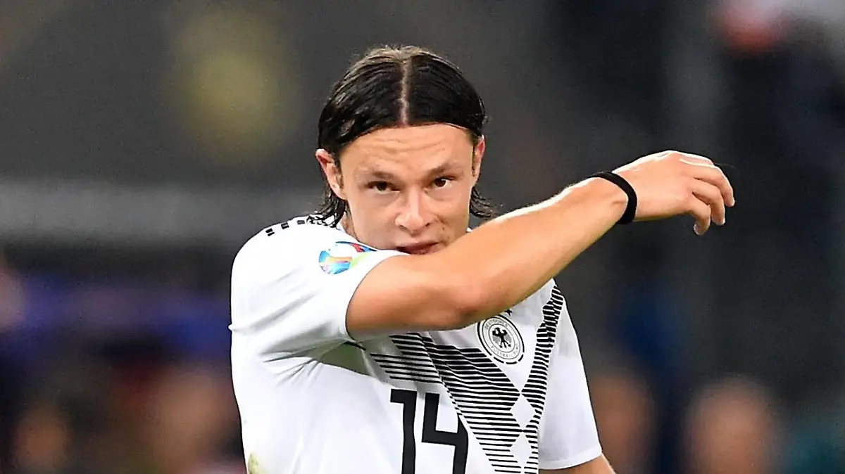 Nico Schulz (Deutschland), enttäuscht nach dem Spiel Deutschland - Niederlande Europameisterschaft-Qualifikationsrunde für Europa-Meisterschaft 2020, UEFA Championship Qualifying, EM-Qualifikation 2019/2020, Fussball, Fußball, soccer, Männer, men, Herren Hamburg, 6.6.2019 *** Nico Schulz Germany , disappointed after the match Germany Netherlands European Championship qualifying round for European Championship 2020, UEFA Championship Qualifying, EM qualification 2019 2020, football, football, soccer, men, men, men Hamburg, 6 6 2019  