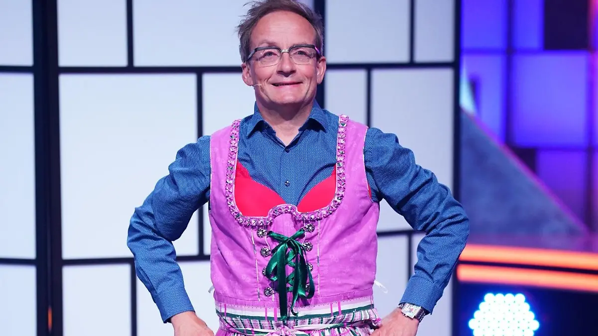Wigald Boning
Die Verwendung des sendungsbezogenen Materials ist nur mit dem Hinweis und Verlinkung auf RTL+ gestattet.