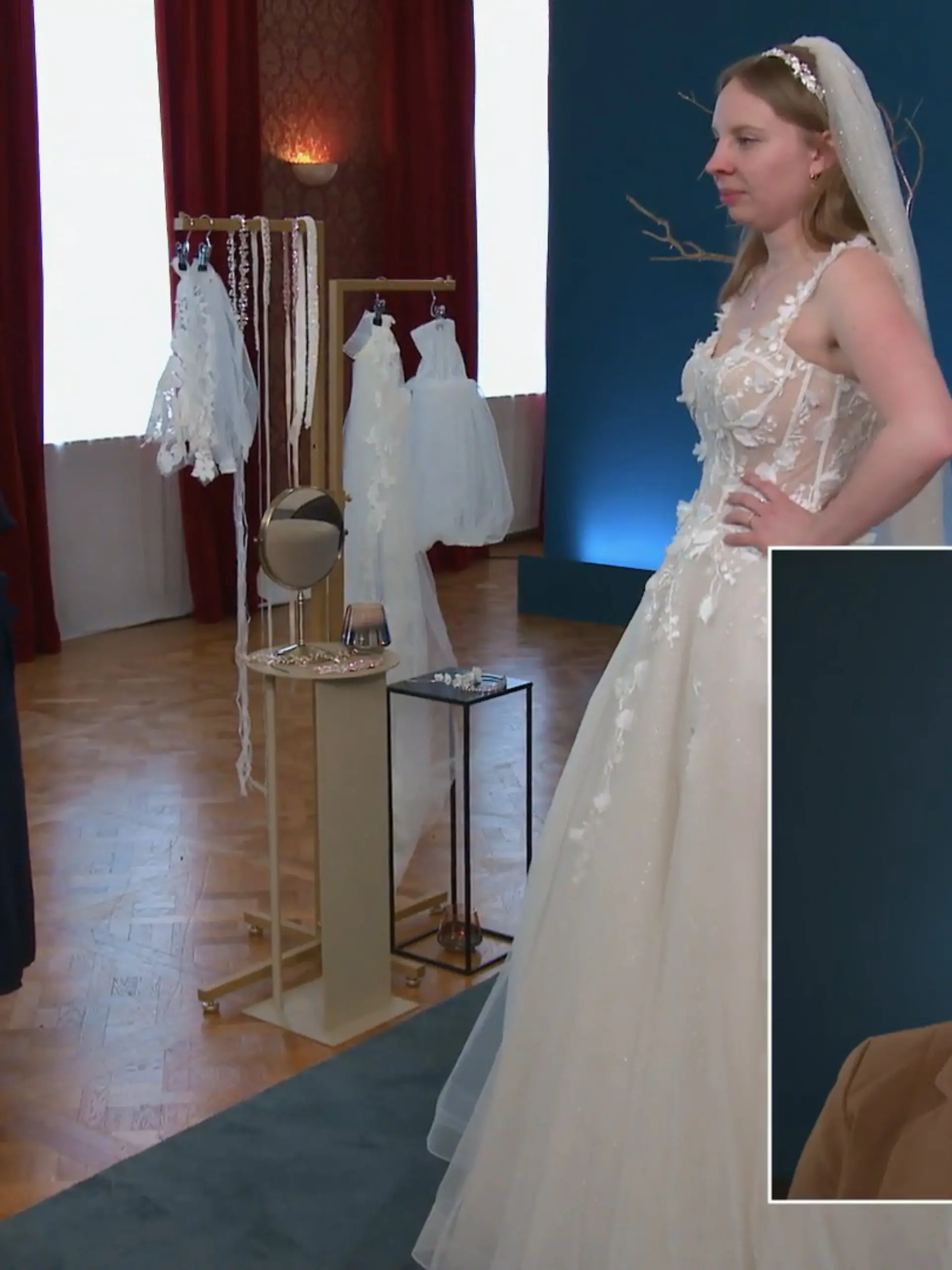 Bild zu: "Das Favoritenkleid von Manu enttäuscht"