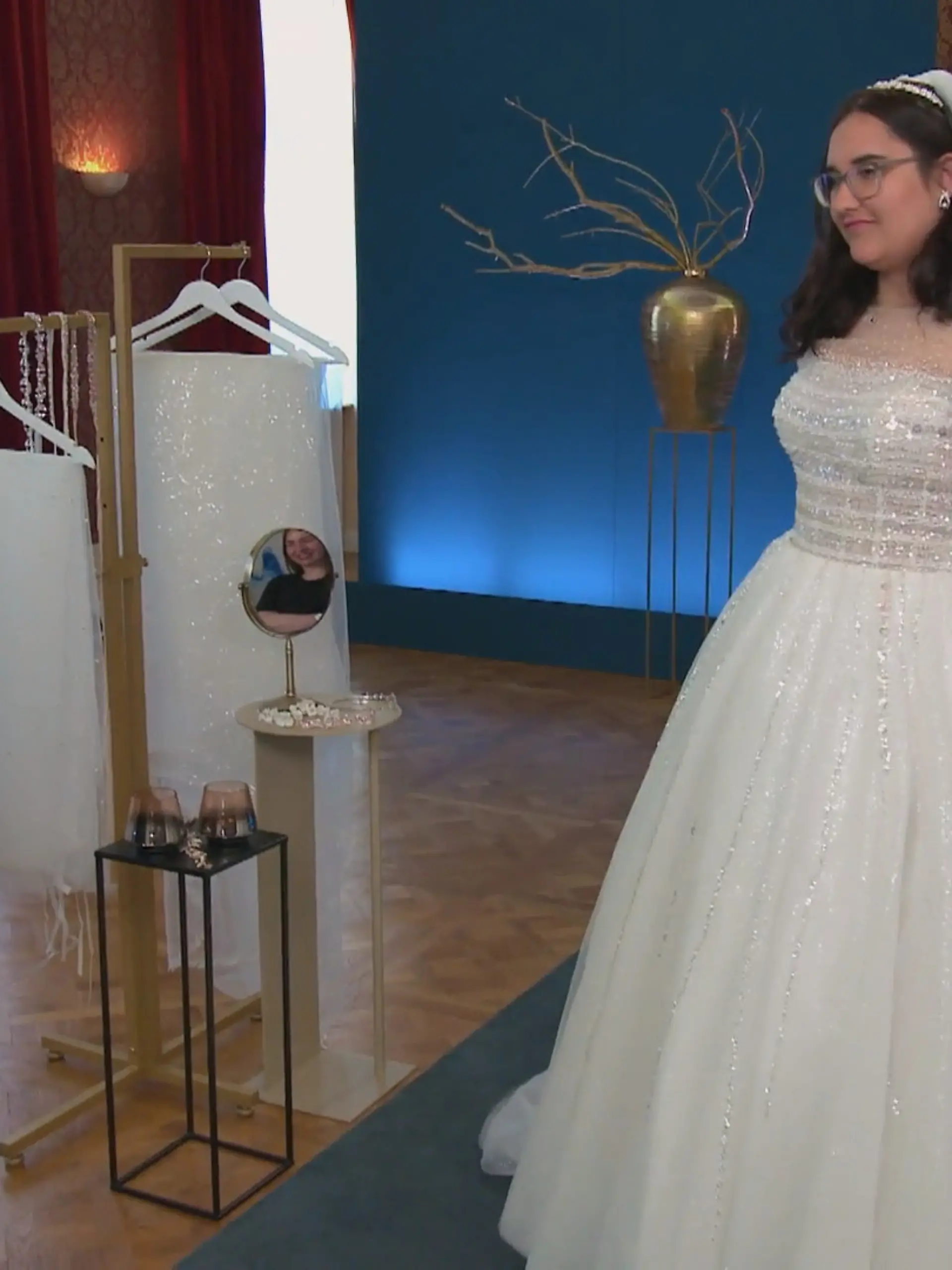 Bild zu: "Bekommt Manus erstes Kleid Konkurrenz?"