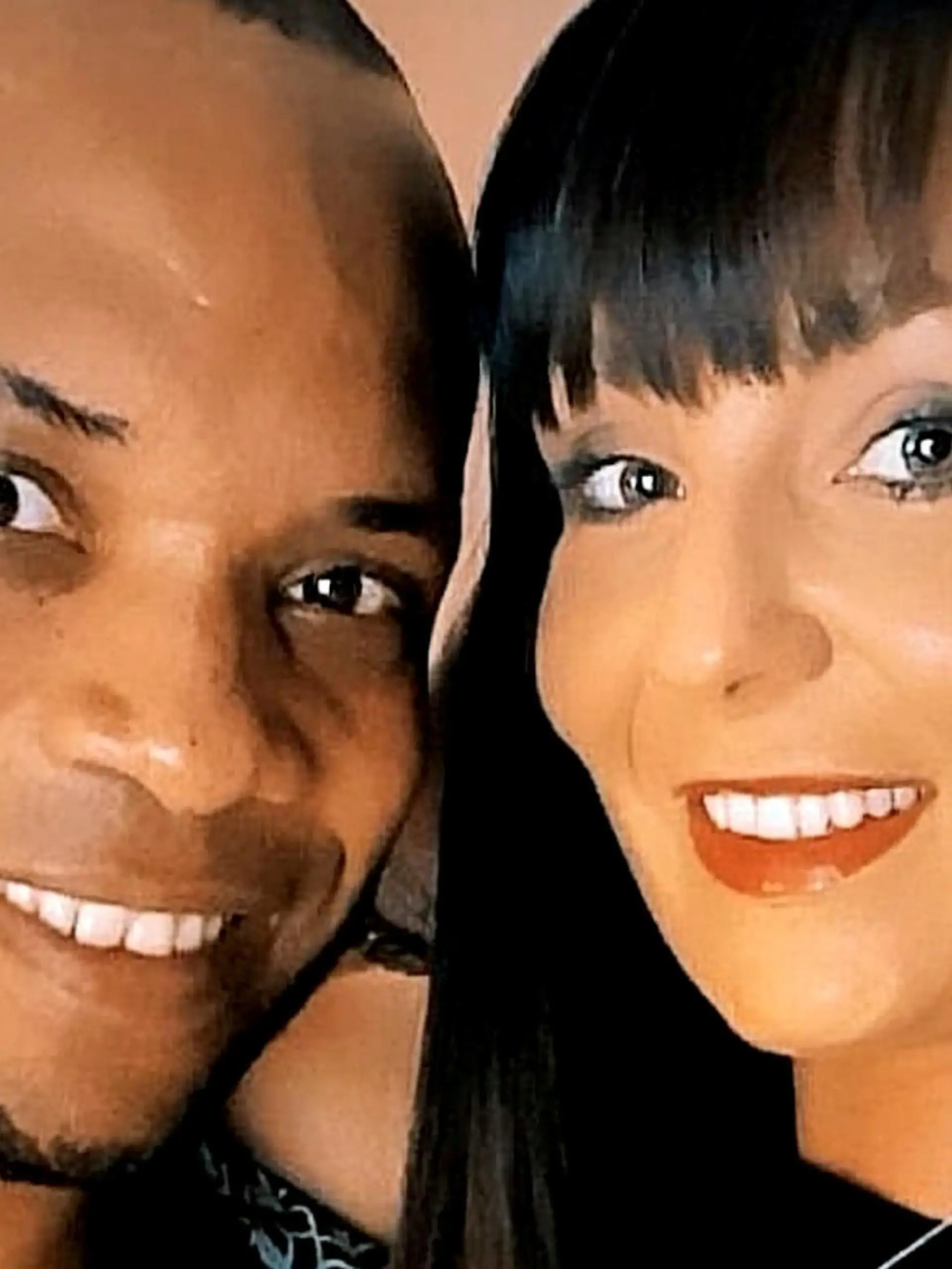SONDERKONDITIONEN: Satzpreis! Davon träumen andere Männer nur: Der Freund von Vikki Brown hat bis zu 100 Erektionen - pro Tag  --  Vikki Brown and Lucas Martins. A woman has revealed an unusual problem in her two-year-long relationship ? her boyfriend gets up to 100 erections per day. See SWNS story SWTPvikki. Vikki Brown, 31, and Lucas Martins, 39, met by chance when they bumped into each other in a Morrisons supermarket during the Covid lockdown in 2020. They?ve been together for two years and live separately but regularly see each other ? and Vikki says ?there?s no rest? from the constant erections.  / action press