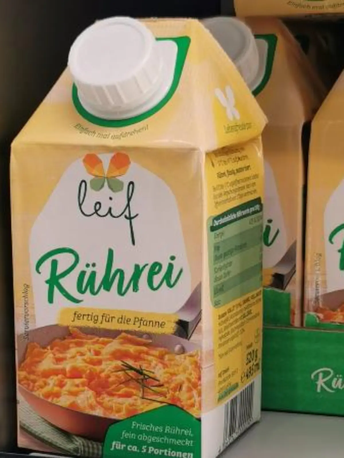 Das "Rührei fertig für die Pfanne" sorgt im Netz für Aufruhr.