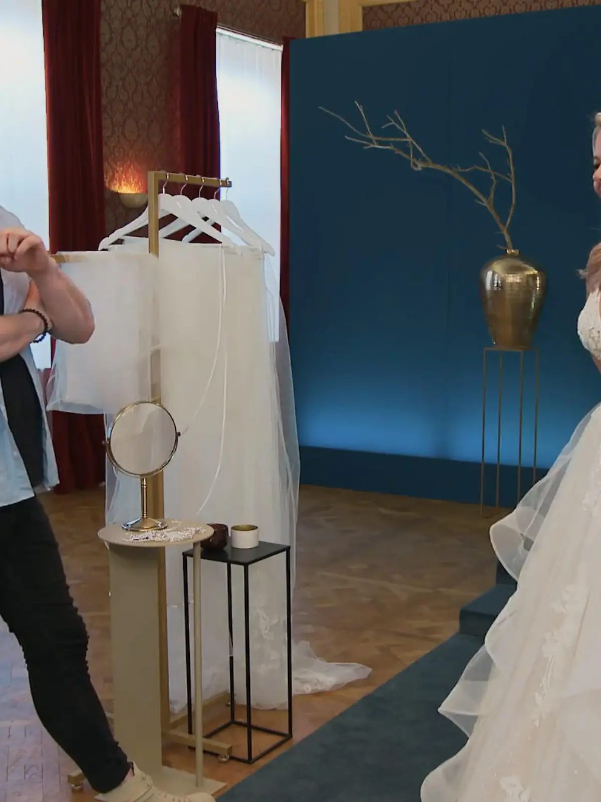 Bild zu: "Christines Favoritenkleid haut alle um"