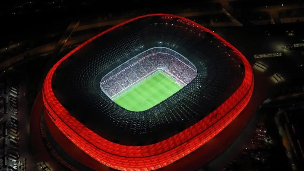 Die Allianz-Arena aus der Luft