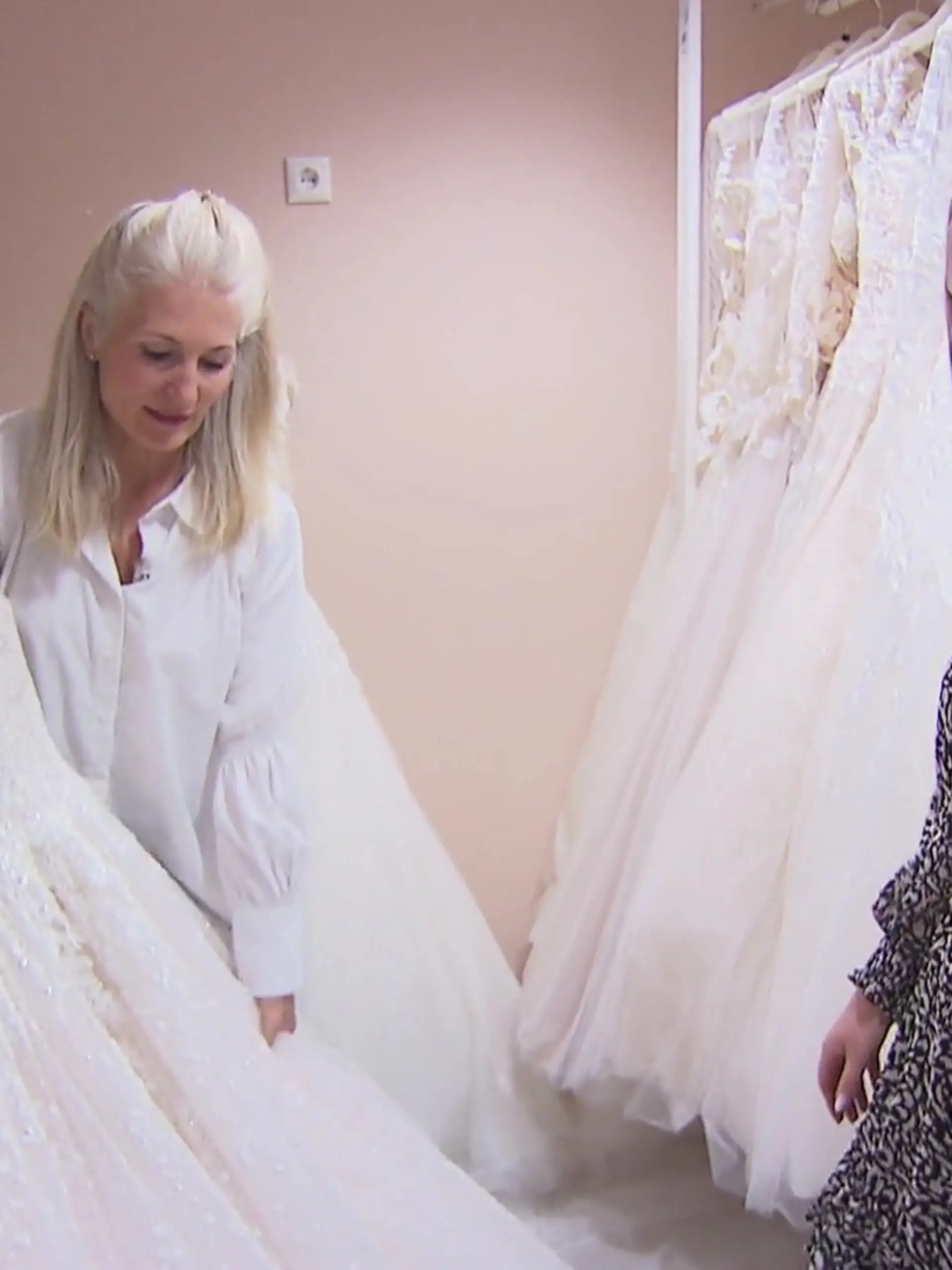 Bild zu: "Das pompöseste Kleid im Laden"