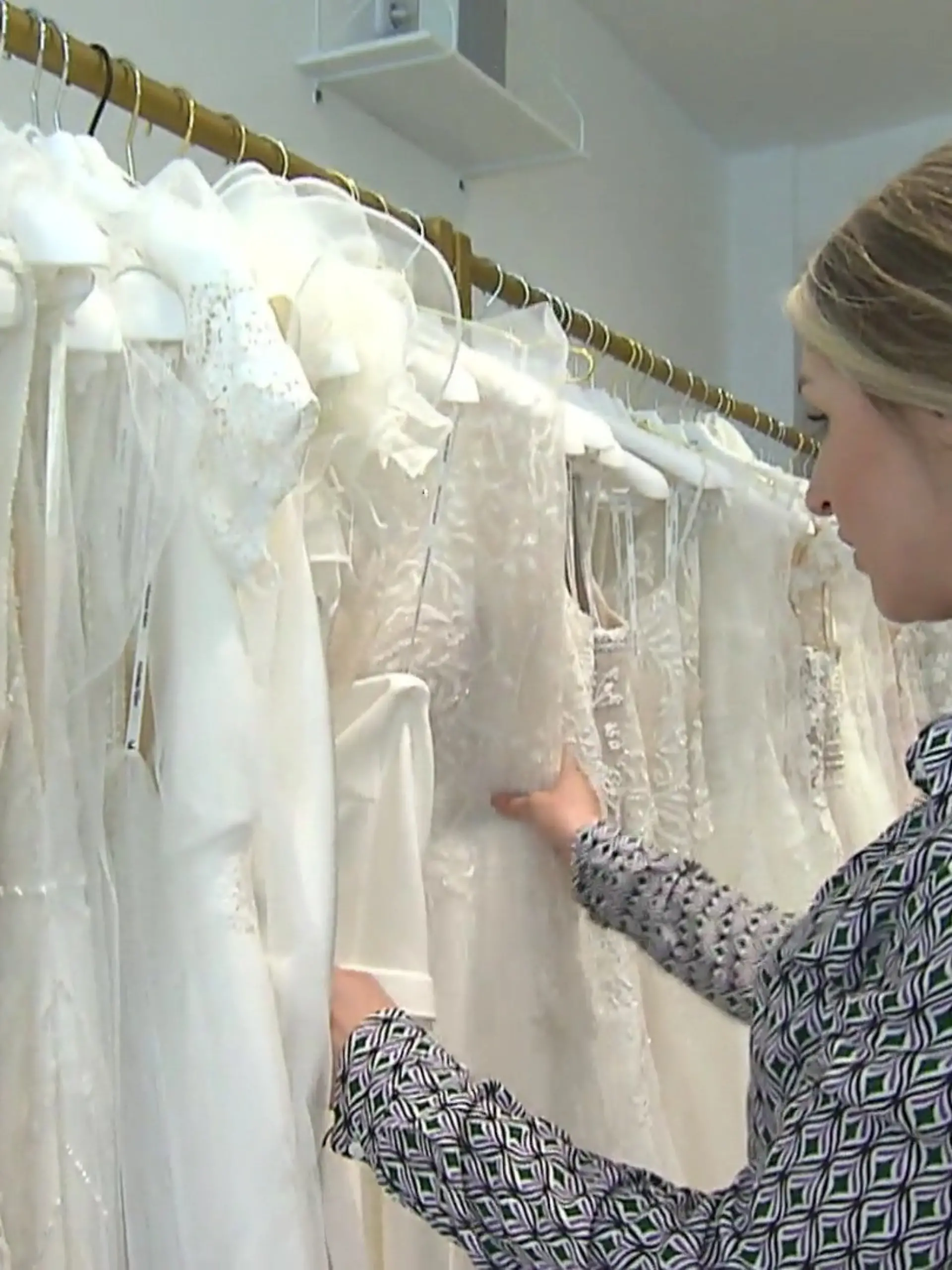 Bild zu: "Braut heiratet in 4 Wochen"