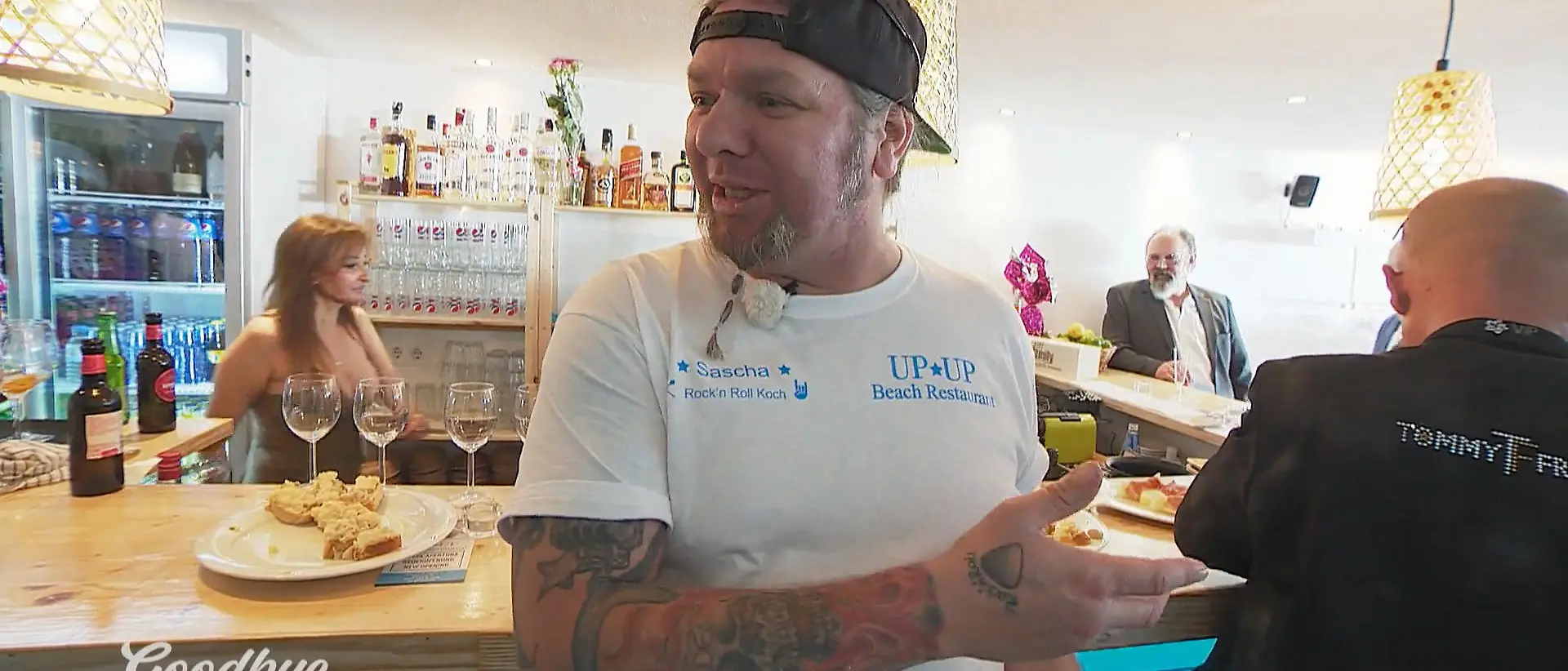 Bild zu: "Volles Haus in Saschas Gulaschrestaurant"