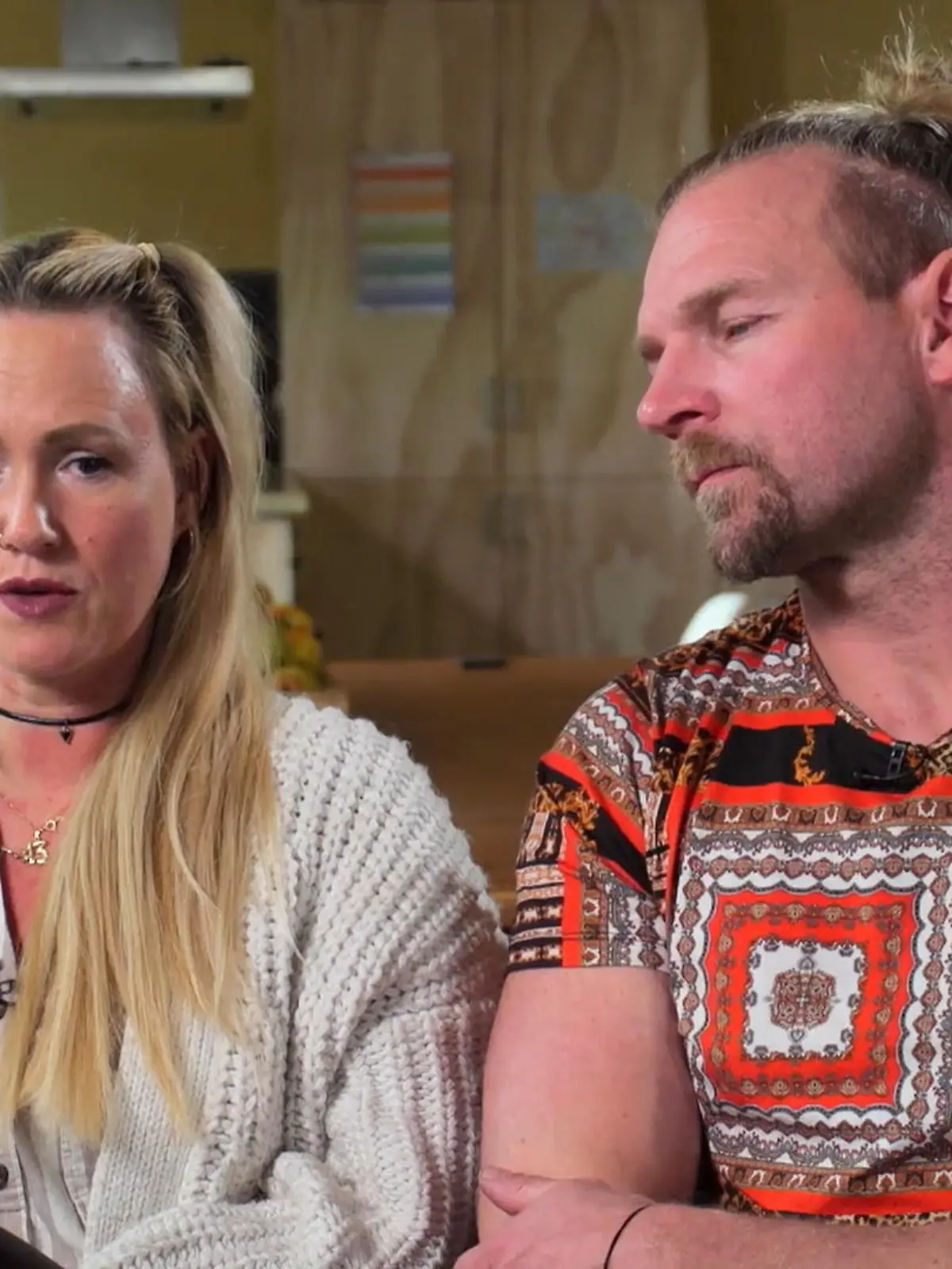 Bild zu: "Übersteht ihre Liebe die Auswanderung?"