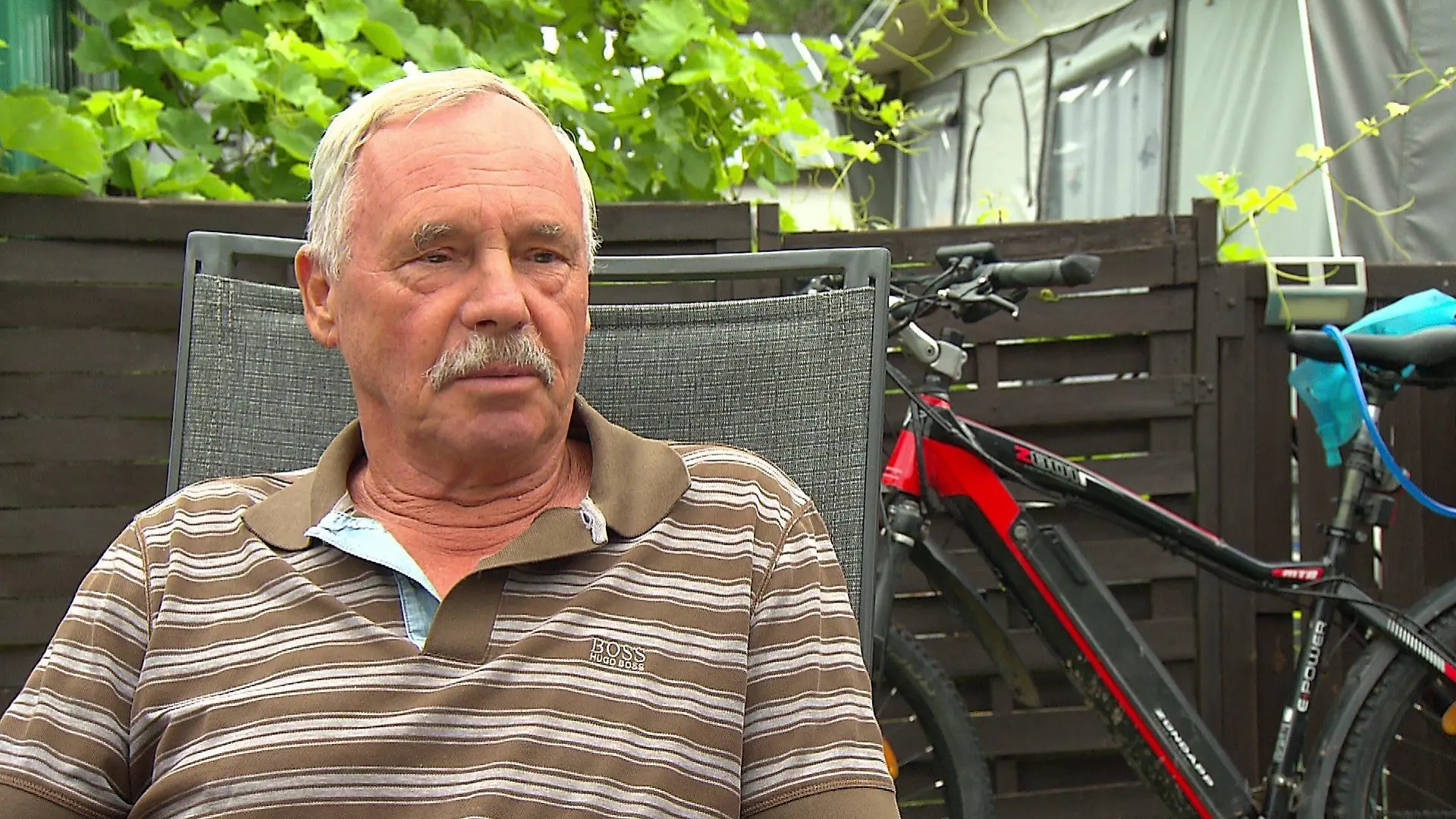 Peter Puder ist und bleibt Dauercamper - nach Hause zieht es ihn nur noch zum Wäschewaschen.