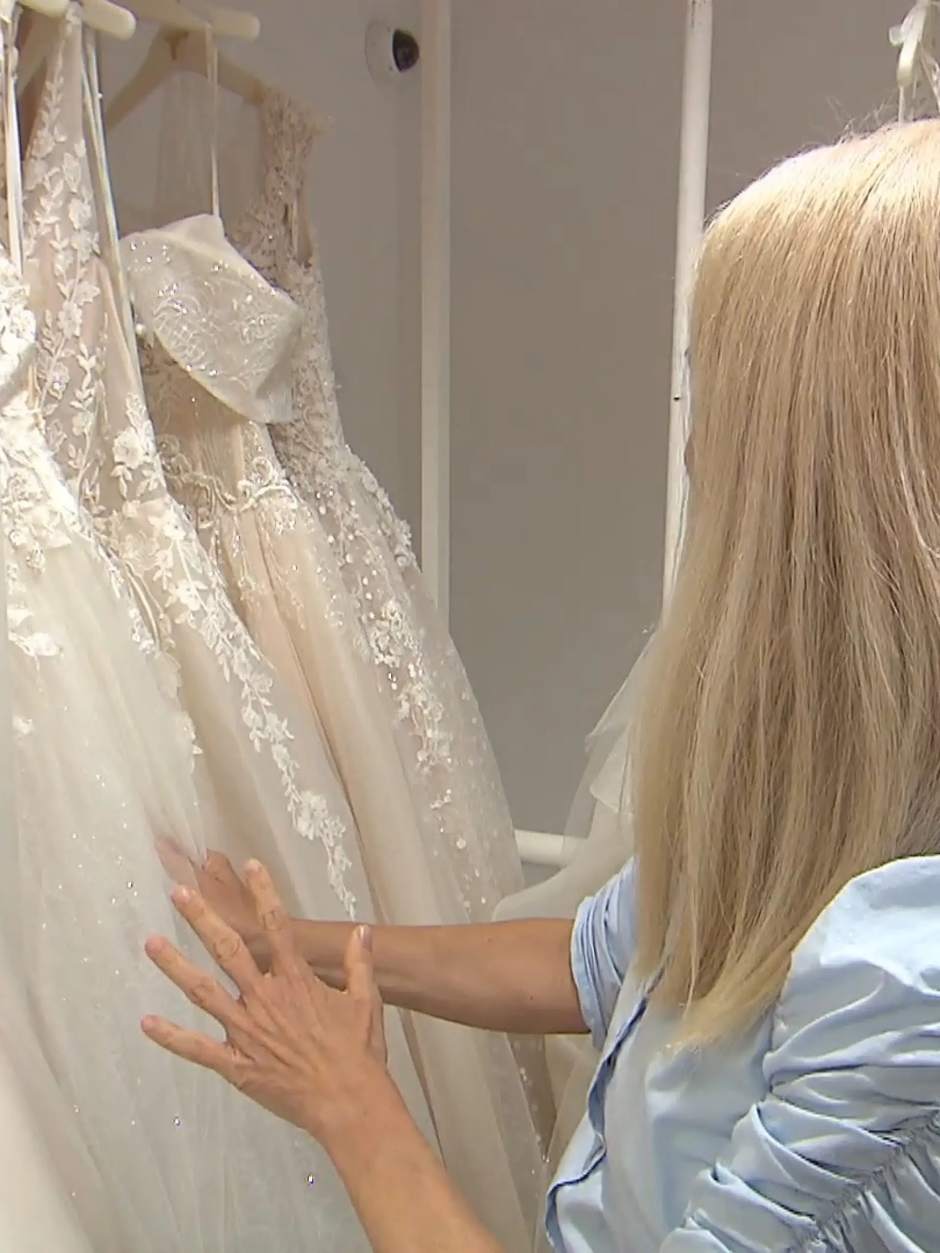Bild zu: "Jowita: "Das ist das perfekte Kleid für sie!""