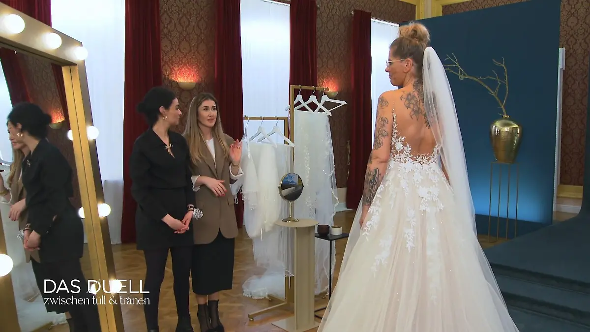 Gamze und Karima starten durch Kann es das Kleid werden?