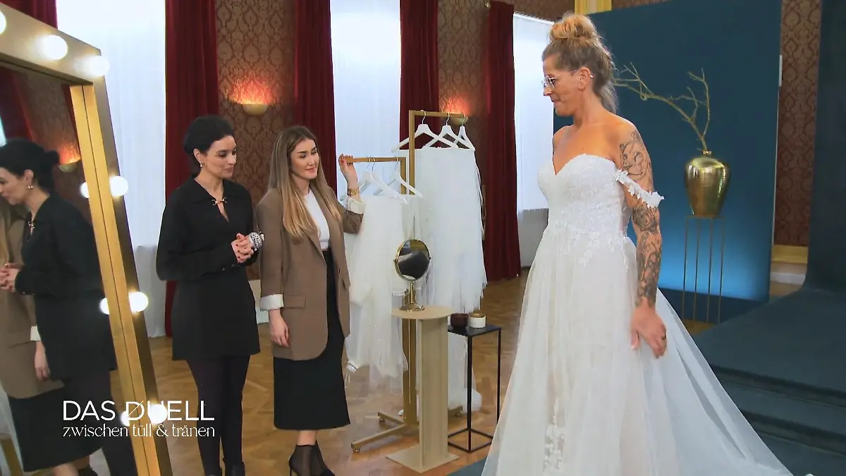Kleid Nummer Zwei ist raus! Es haut nicht vom Hocker