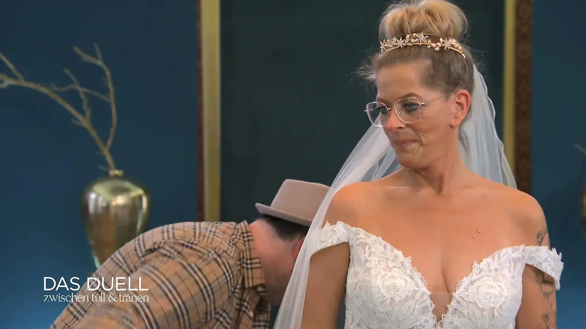 Das erste Kleid wird nicht übertroffen Kleid Nr. 2 kann nix