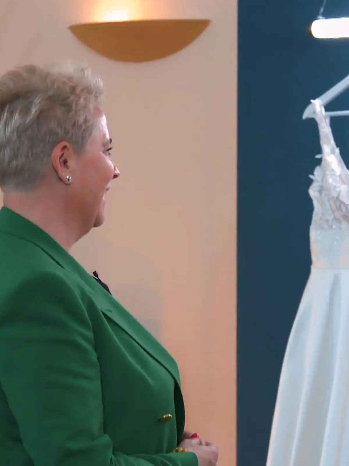 Bild zu: "Tolle Auswahl- eine schwere Entscheidung für die Braut"